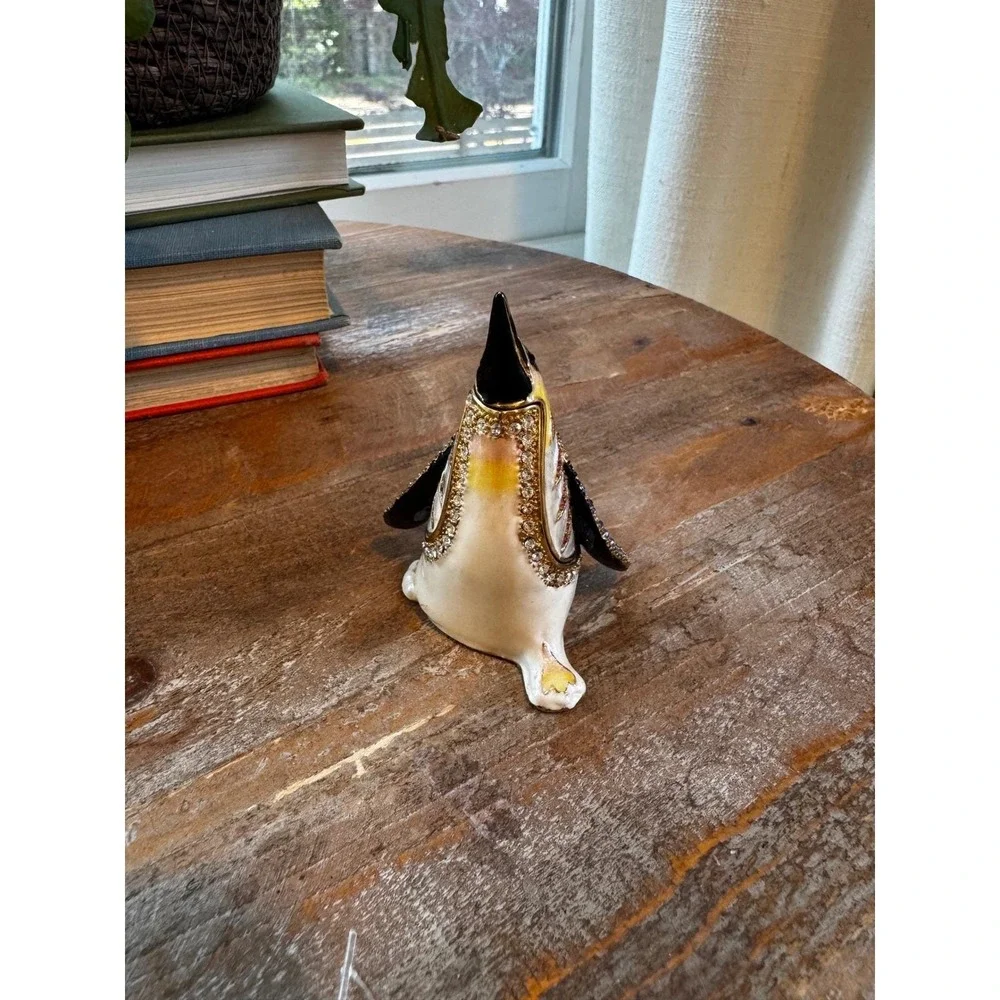 VTG Enamel Penguin‎ Trinket Box Jeweled Rhinestone Hinged Collectible Pill Box
